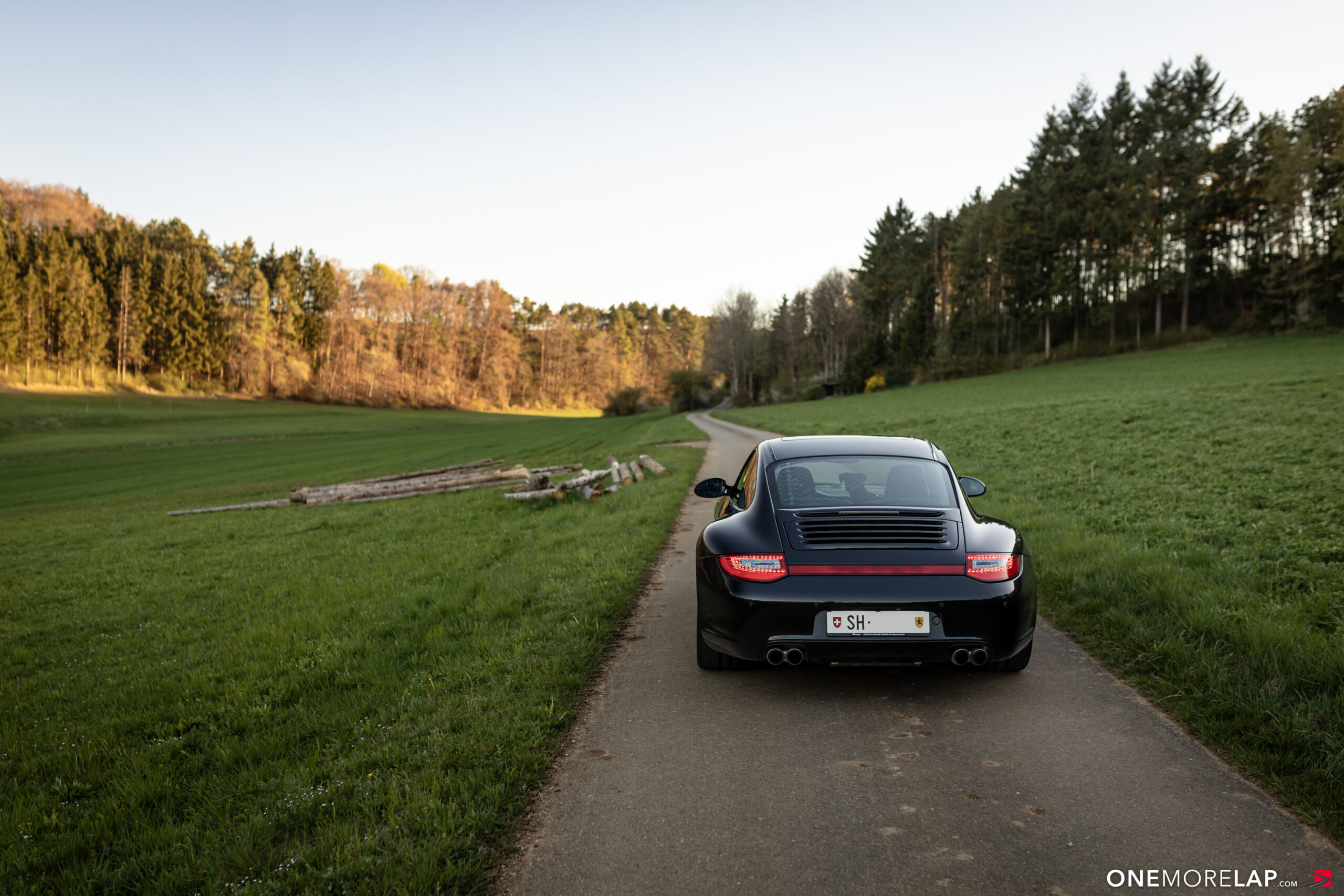 Porsche 997.2 Carrera 4S rear, wide hips and reflector band